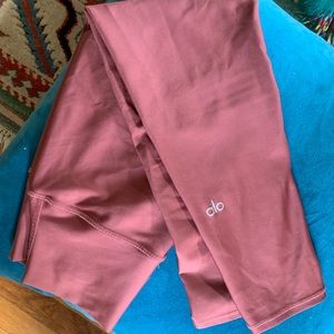Alo Yoga leggings